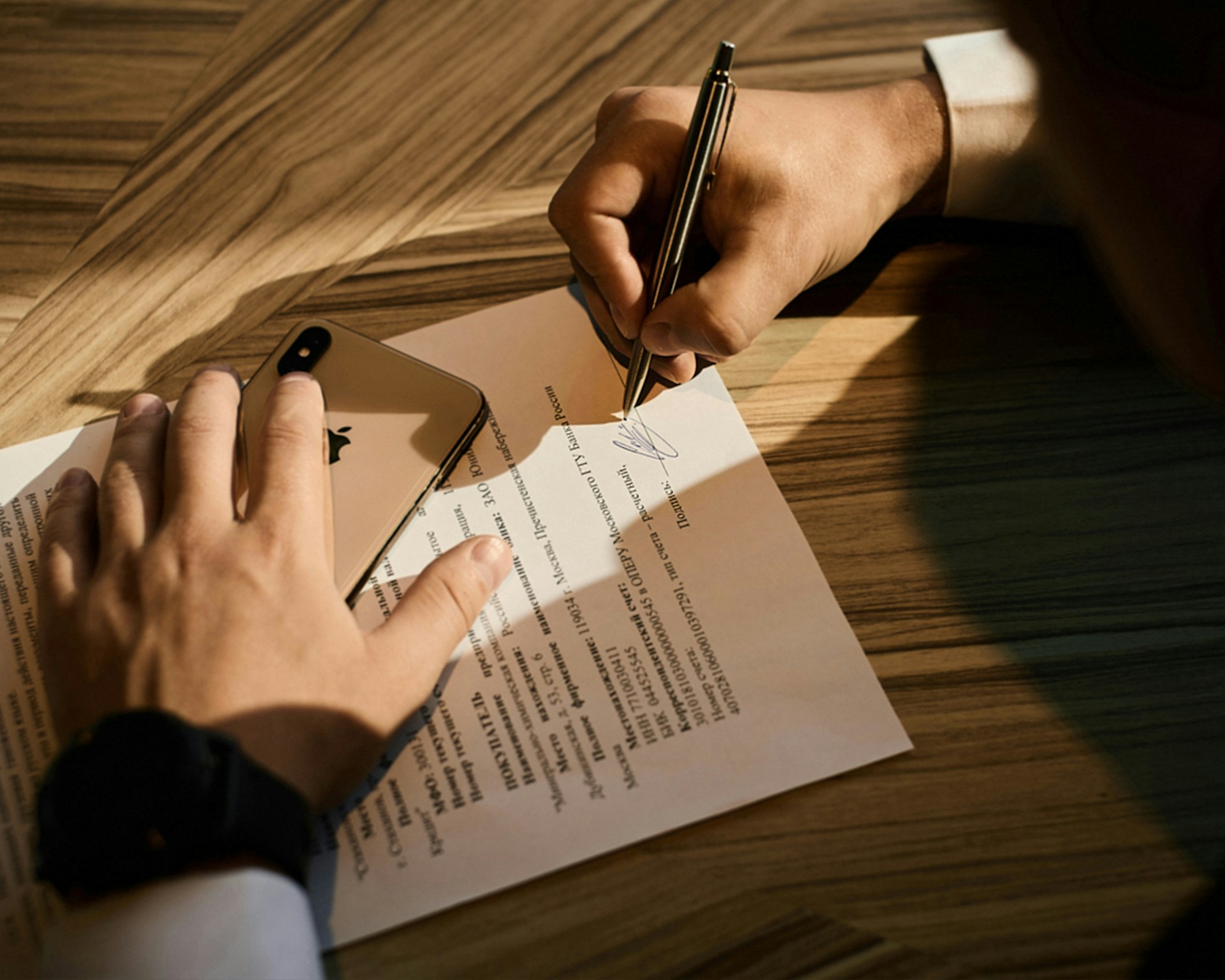 ¿Cómo redactar un contrato en inglés sin errores jurídicos_